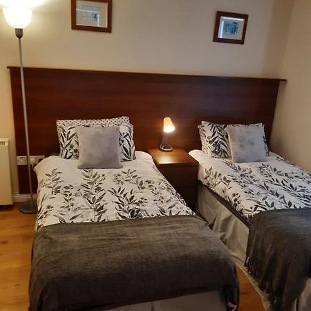 24 Beds In Carrick On Shannon 外观 照片