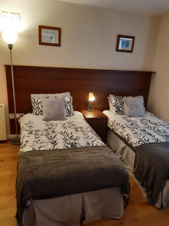 24 Beds In Carrick On Shannon 外观 照片