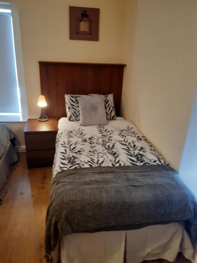 24 Beds In Carrick On Shannon 外观 照片