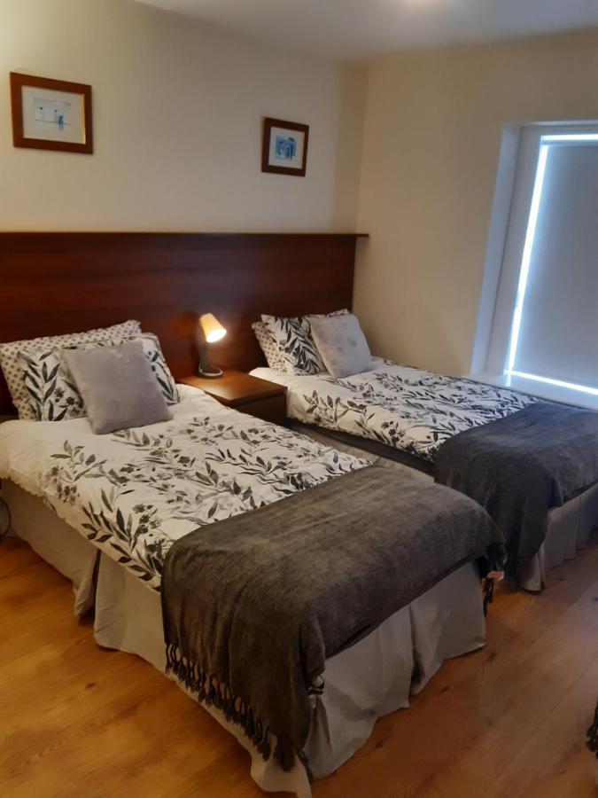 24 Beds In Carrick On Shannon 外观 照片