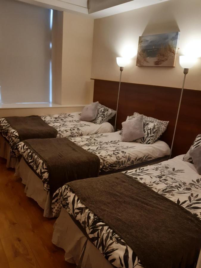 24 Beds In Carrick On Shannon 外观 照片